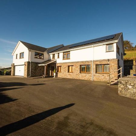 Bed and Breakfast Y Grange Llanfihangel-y-Creuddyn Экстерьер фото