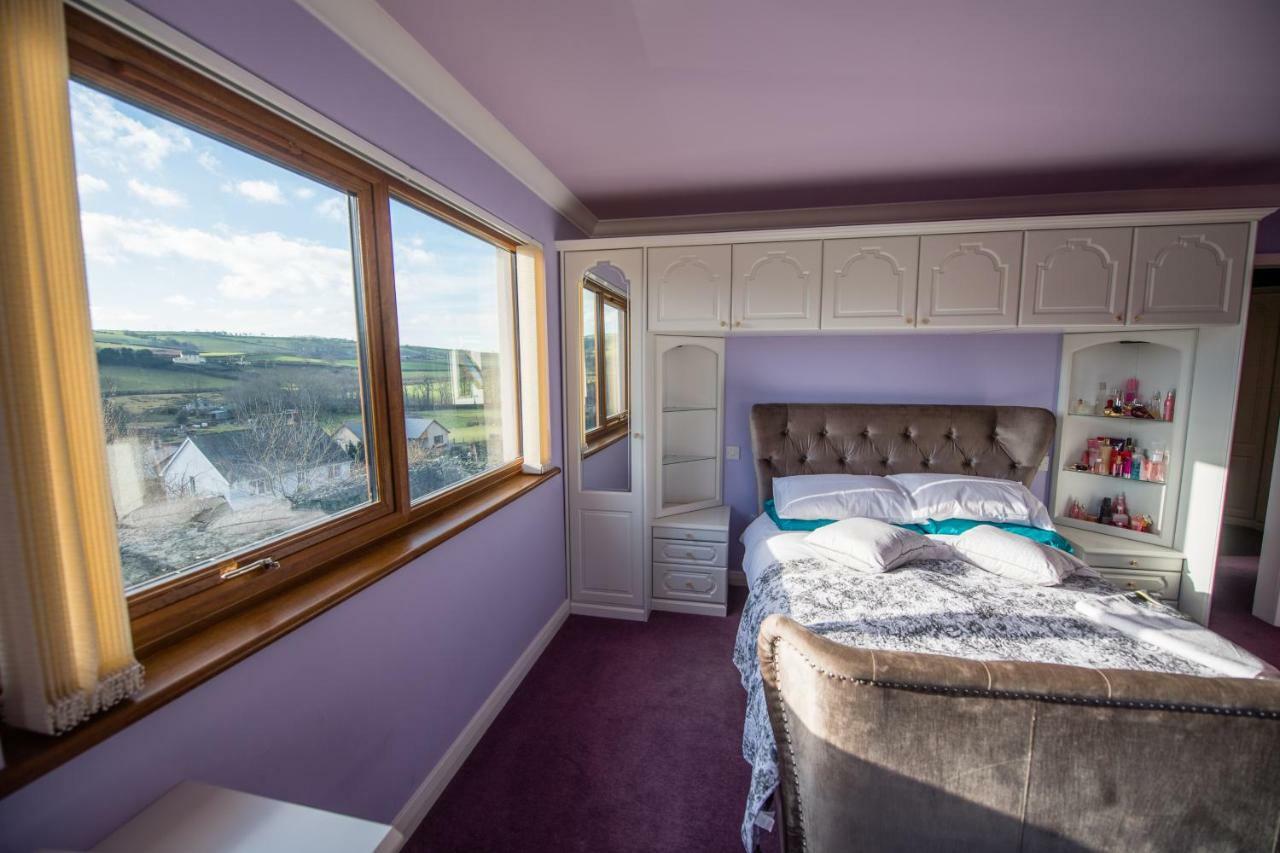 Bed and Breakfast Y Grange Llanfihangel-y-Creuddyn Экстерьер фото