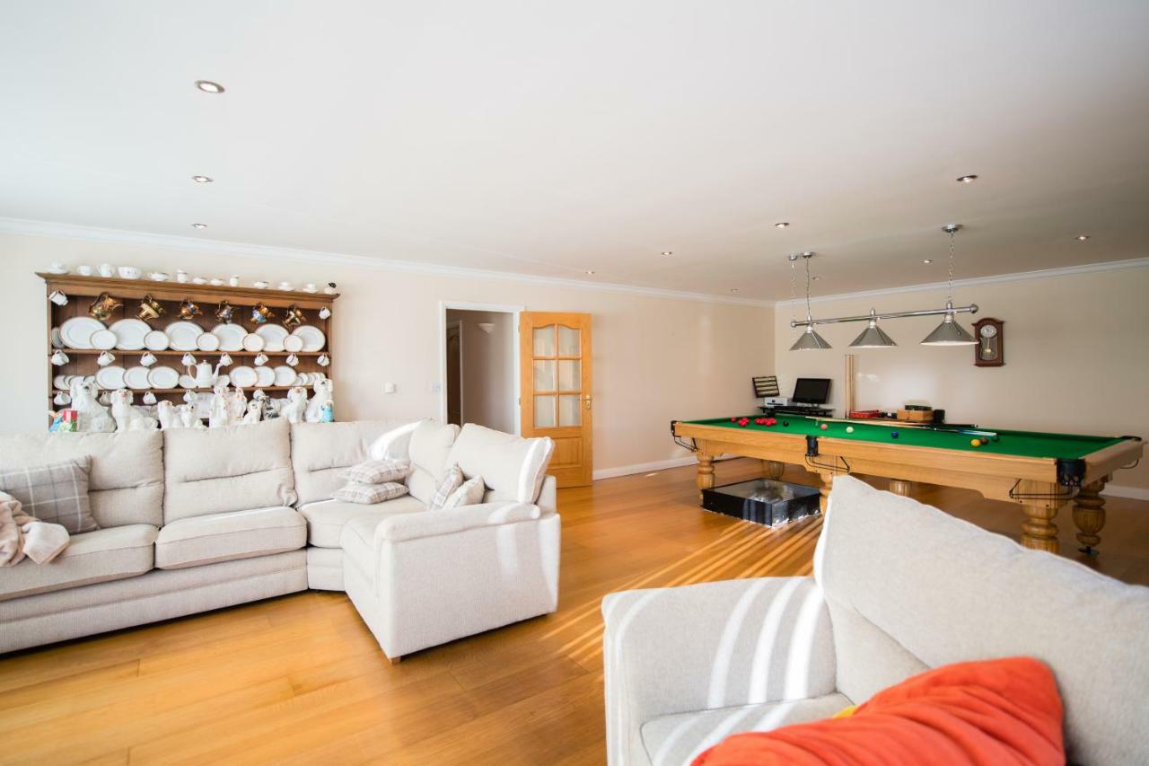 Bed and Breakfast Y Grange Llanfihangel-y-Creuddyn Экстерьер фото